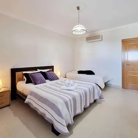 Apartment Sea Beside