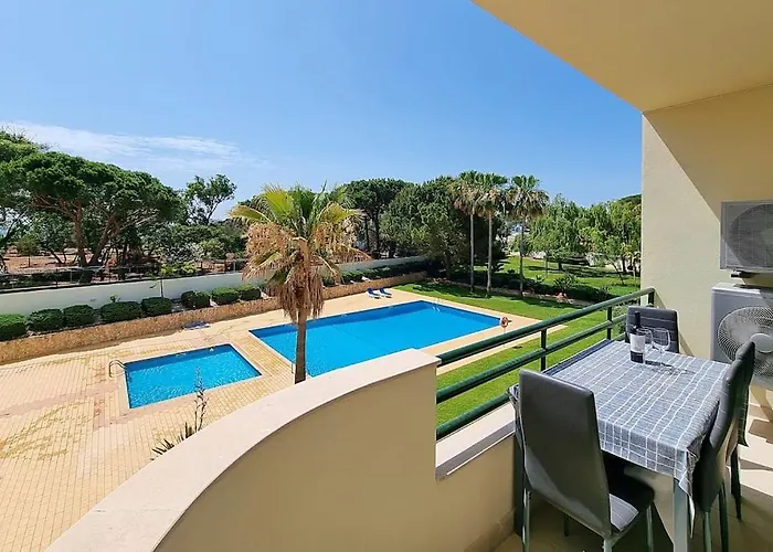 Апартаменти Sea Beside